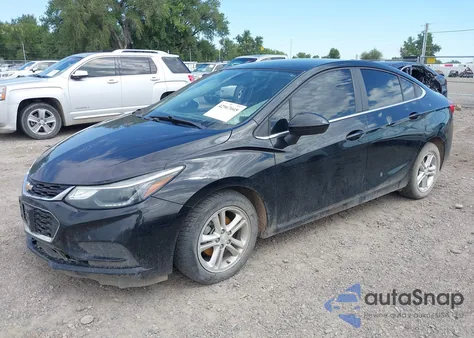 2017 Chevrolet Cruze Lt Auto z USA, uszkodzony, nr VIN 1G1BE5SM8H7243977